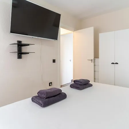 Trendyhomes Geminis I Moderno Piso En La Mejor Zona De Aguadulce Apartment